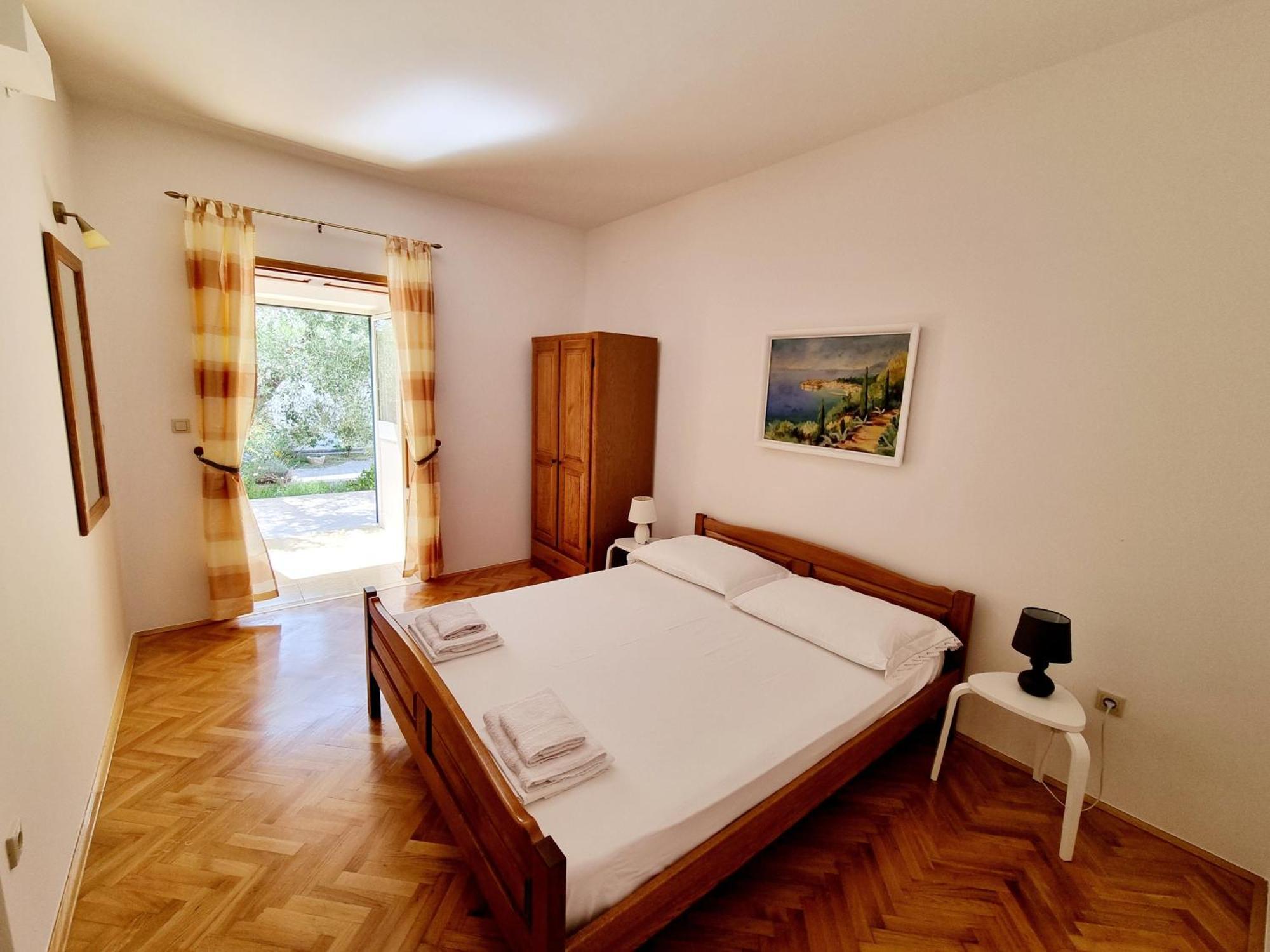 Apartments Iskra Duće Esterno foto